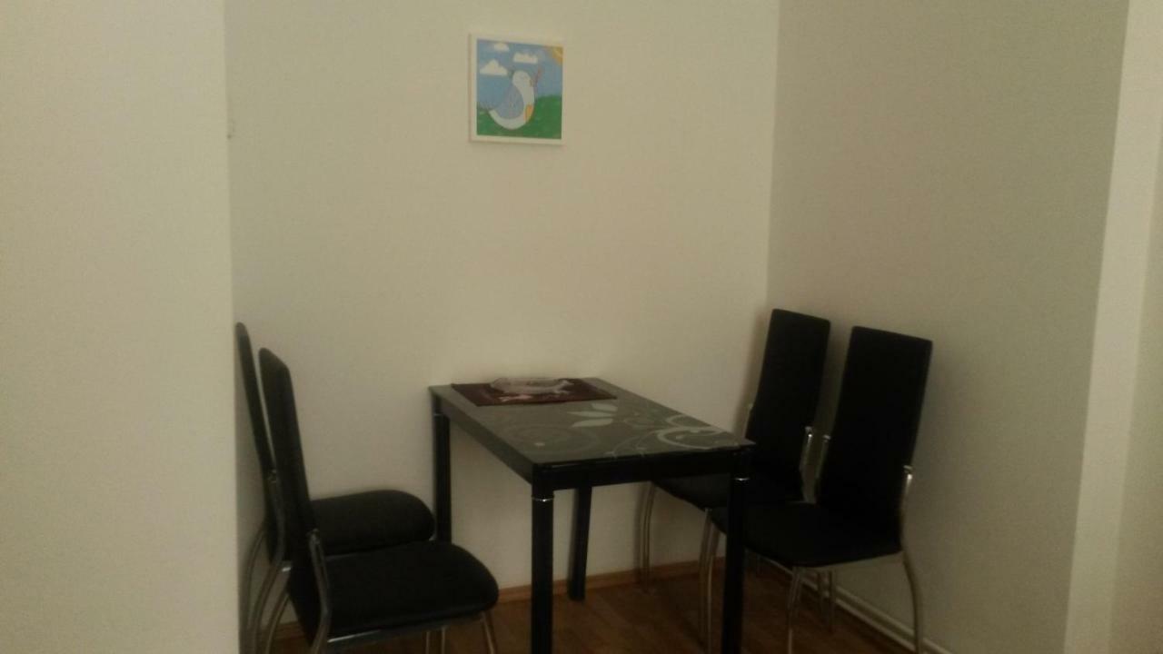 Lana Lo Apartments Karlovy Vary Bagian luar foto